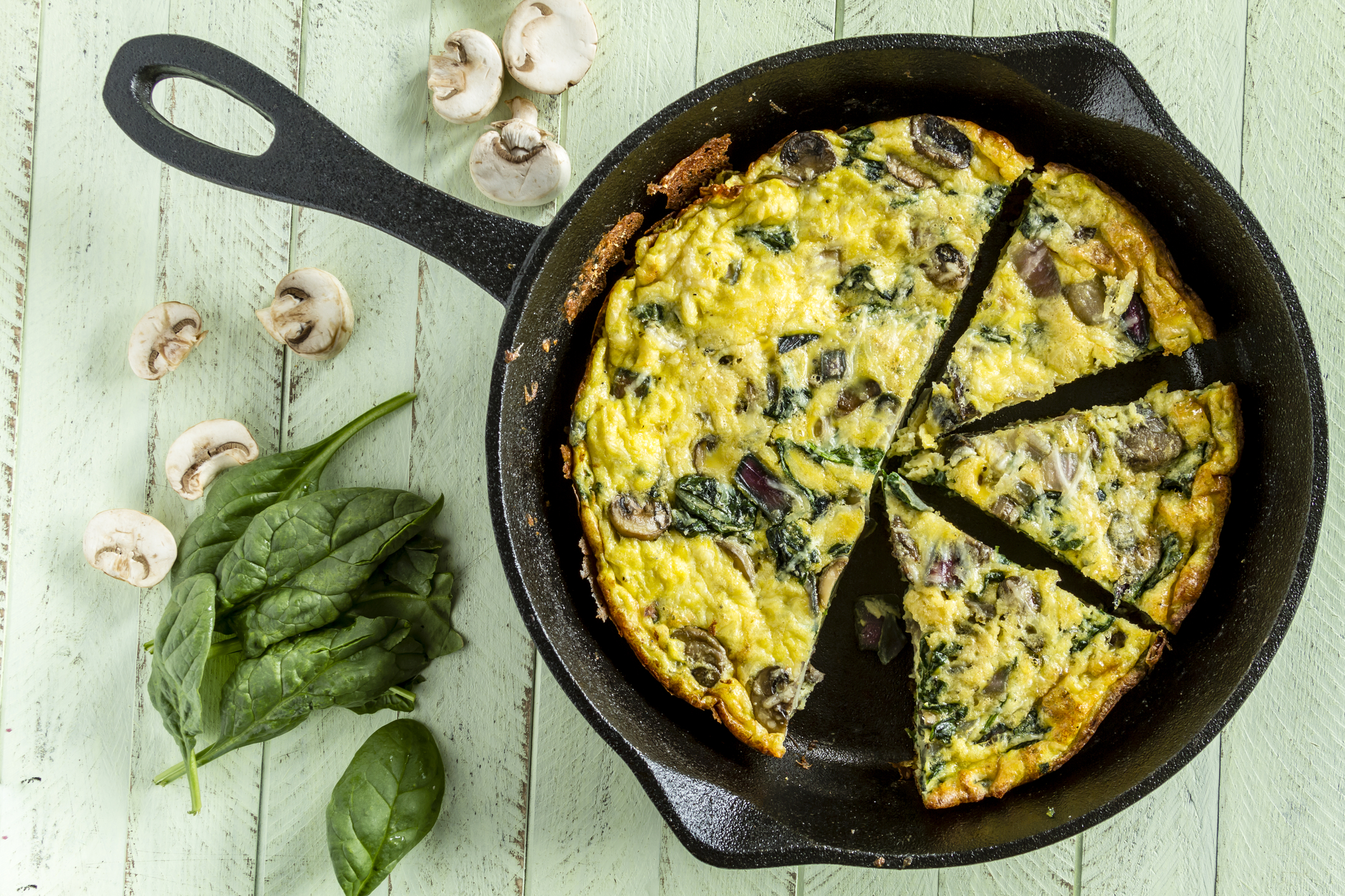 how to clean cast iron pan with eggs in it